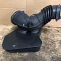 CY01-13-220A | Патрубок воздушного фильтра MAZDA CX-9 06-16 - Превью 4