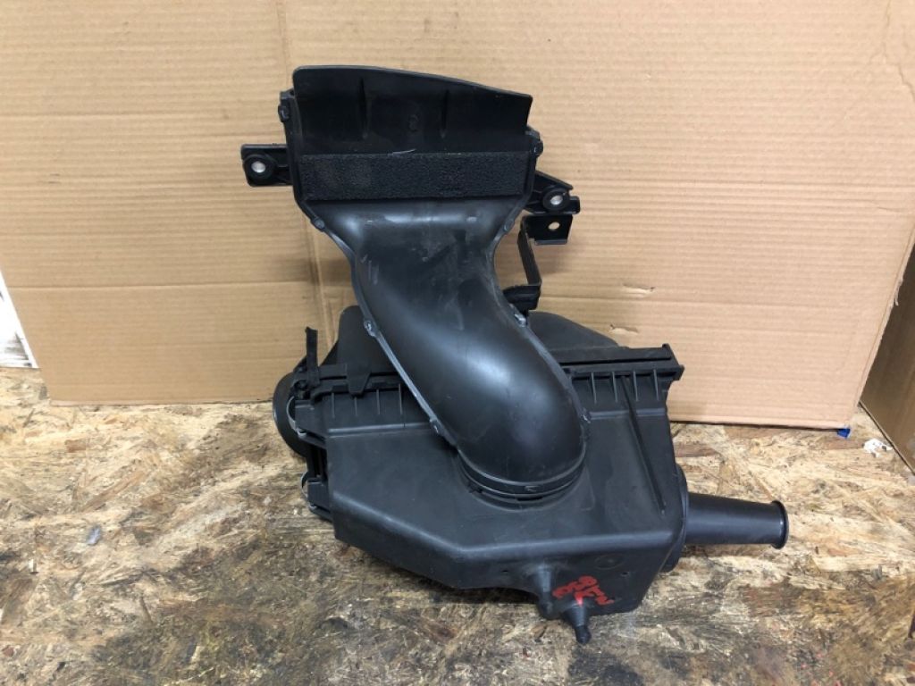 CY01-13-300D | Корпус воздушного фильтра MAZDA CX-9 06-16 - Фото 3