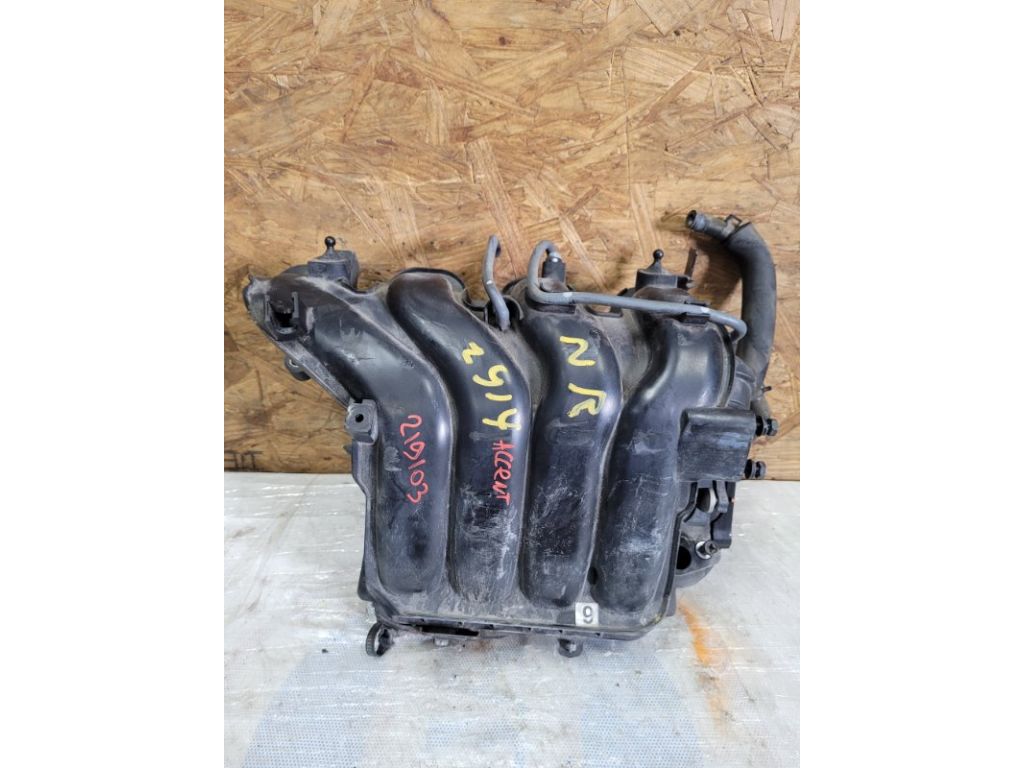 28310-2B600 | Коллектор впускной HYUNDAI ACCENT RB 10-