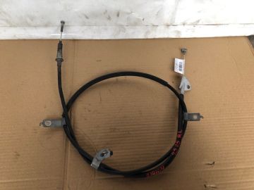 Трос стоянкового гальма лів. MAZDA 3 BM 13-19