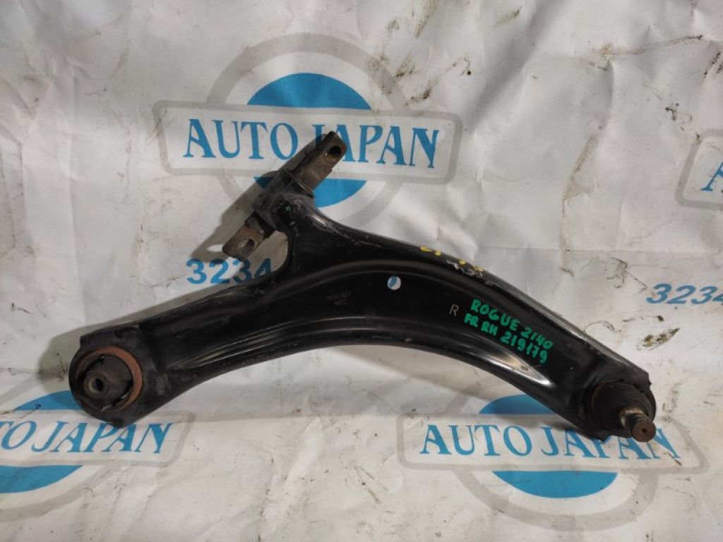 54500-JG00A | Важіль передньої підвіски нижній прав. NISSAN ROGUE 08-15
