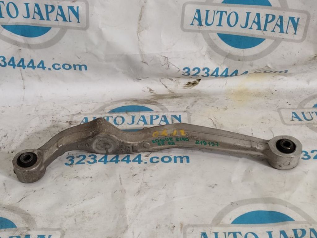 55120-JD000 | Важіль задньої підвіски поперечний верхній прав. NISSAN ROGUE 08-15