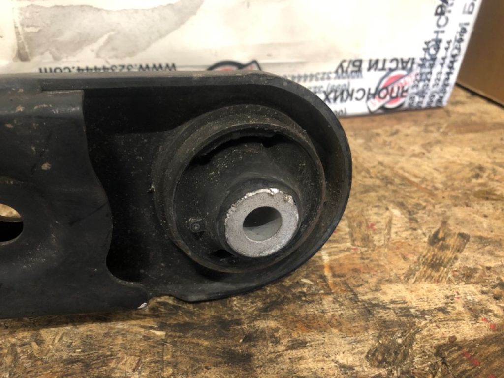 45202-57L01 | Важіль передньої підвіски нижній лів. SUZUKI KIZASHI 09-14 - Фото 7