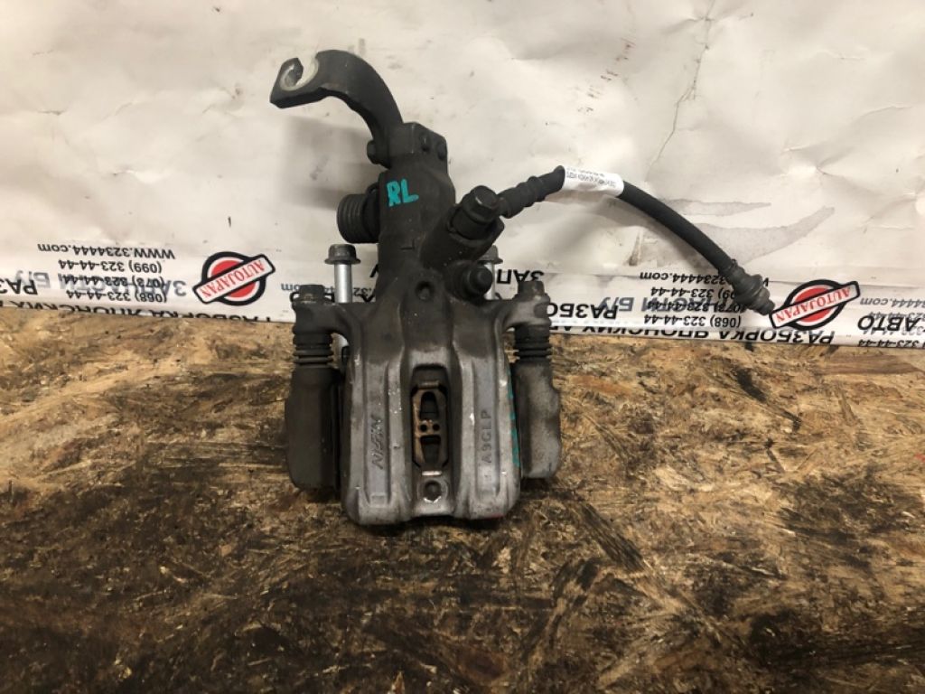 55402-57L00-999 | Супорт гальмівний задн. лів. SUZUKI KIZASHI 09-14