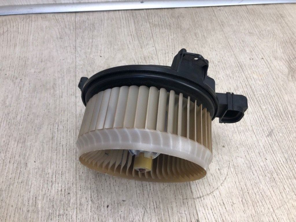 DG9Z-19805-B | Моторчик пічки FORD FUSION 14- - Фото 2