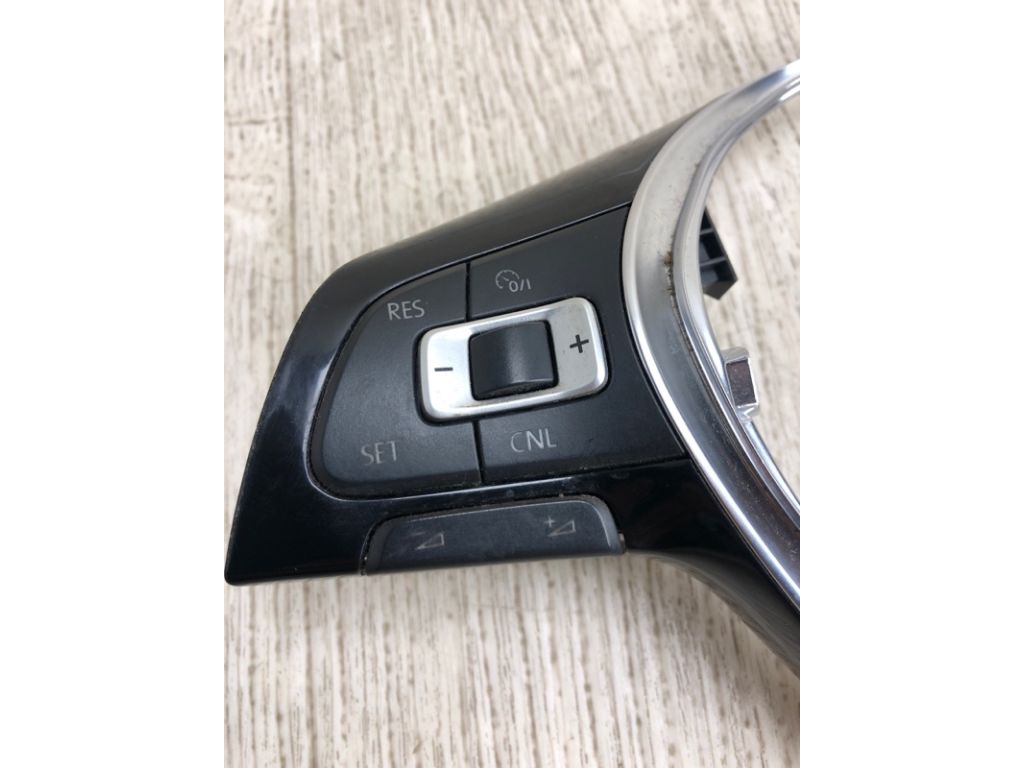 6C0 419 685 B N0R | Кнопки руля VOLKSWAGEN JETTA USA 10-17 - Фото 2