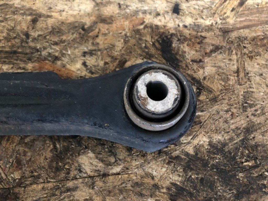 68246750AA | Важіль задньої підвіски поперечний прав. JEEP RENEGADE (BU) 14- - Фото 3