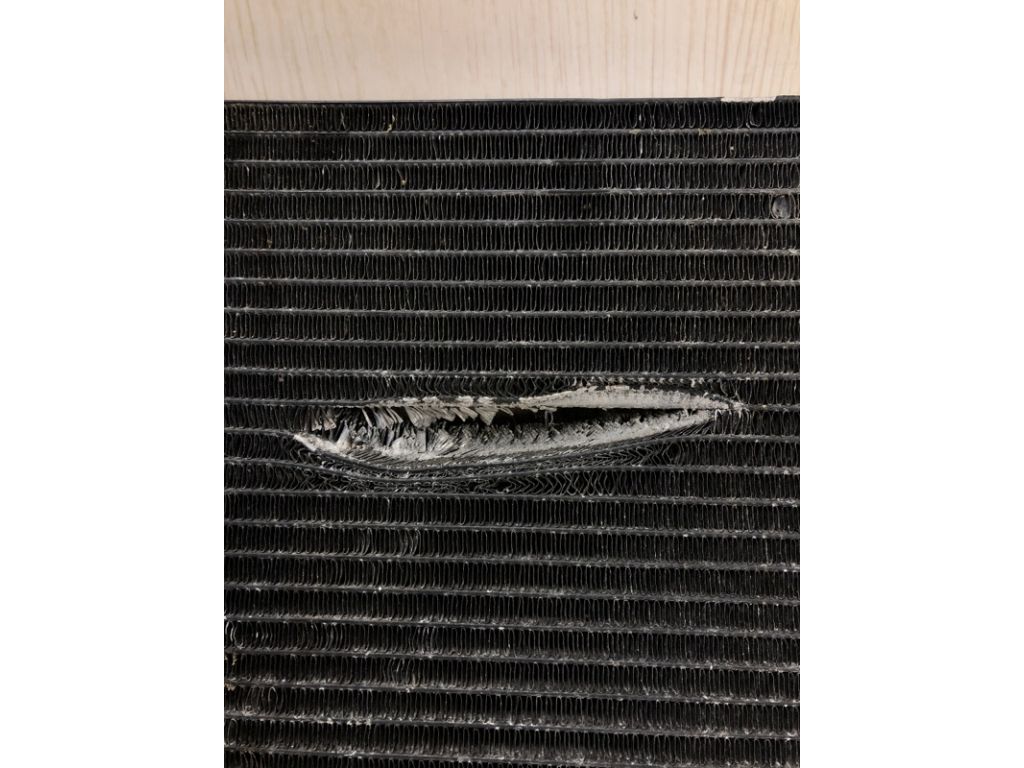 68078975AB | Радіатор кондиціонера JEEP COMPASS 06-16 - Фото 4