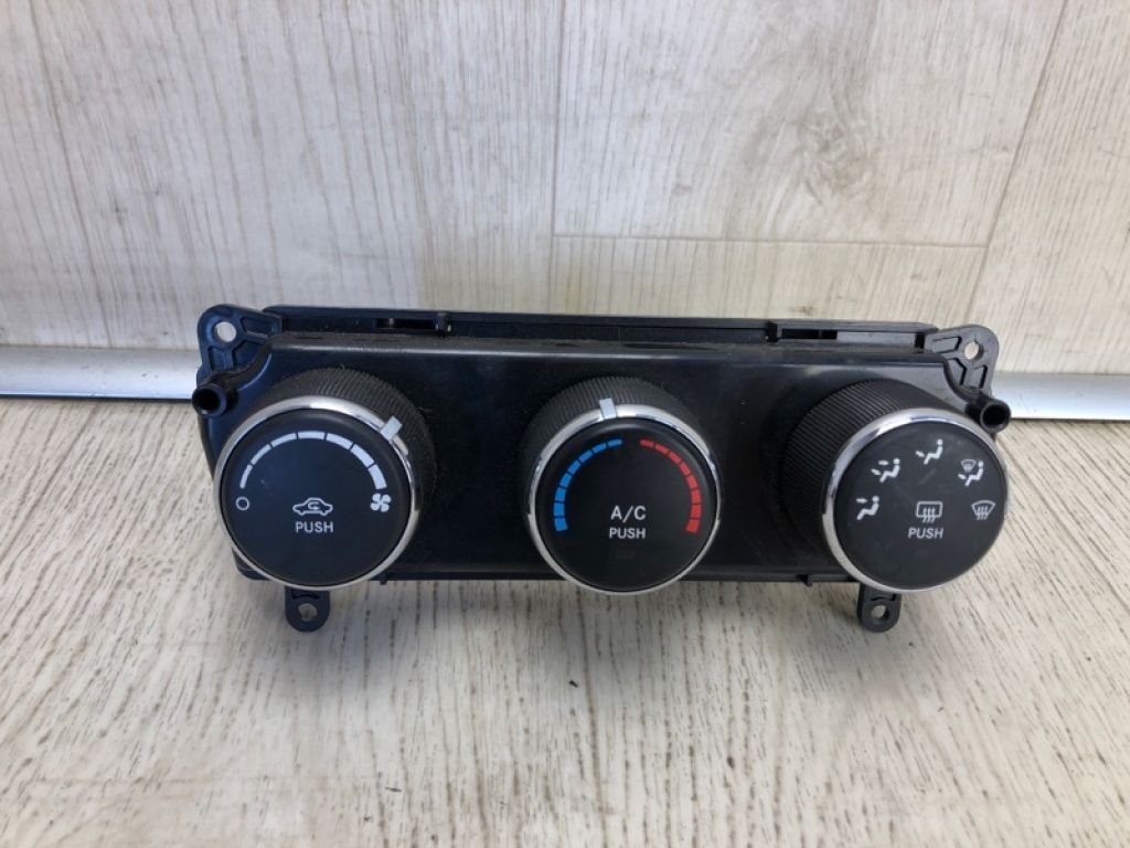 55111278AG | Блок керування піччю JEEP COMPASS 06-16