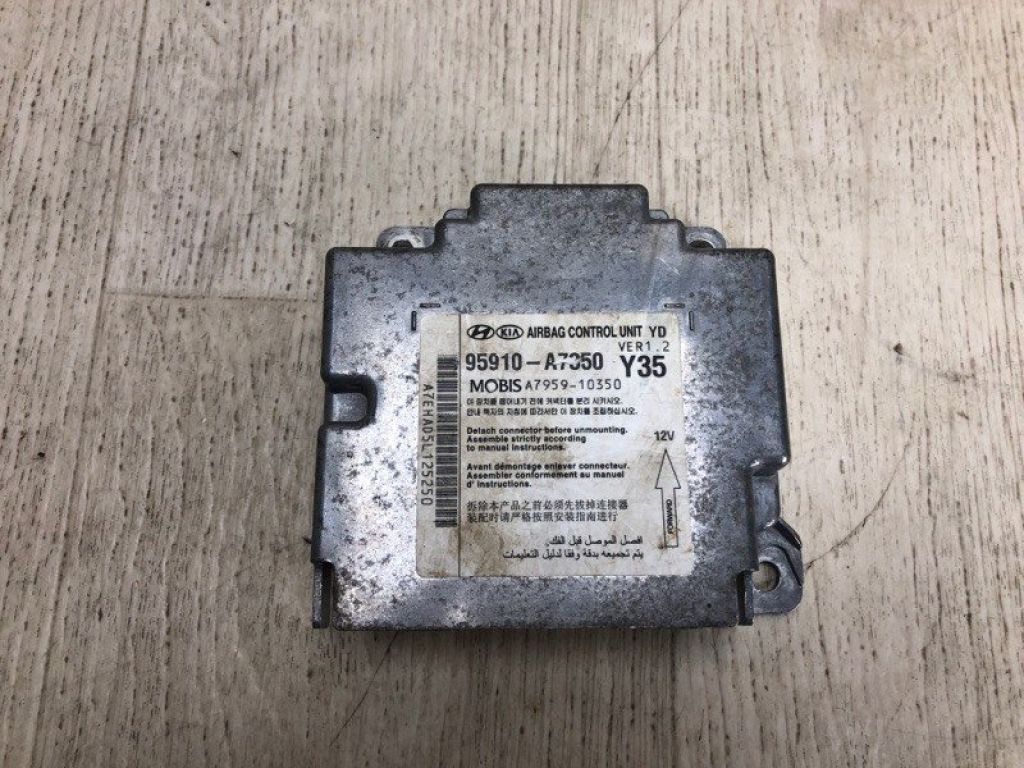 95910-A7300 | Блок керування AIRBAG KIA FORTE YD 12-