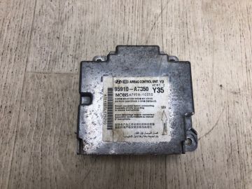 Блок керування AIRBAG KIA FORTE YD 12-