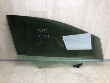 Скло дверей передн. прав. KIA FORTE YD 12-