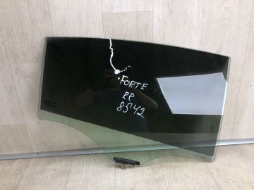 Скло дверей задн. прав. KIA FORTE YD 12-