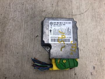 Блок управления AIRBAG VOLKSWAGEN JETTA USA 10-17