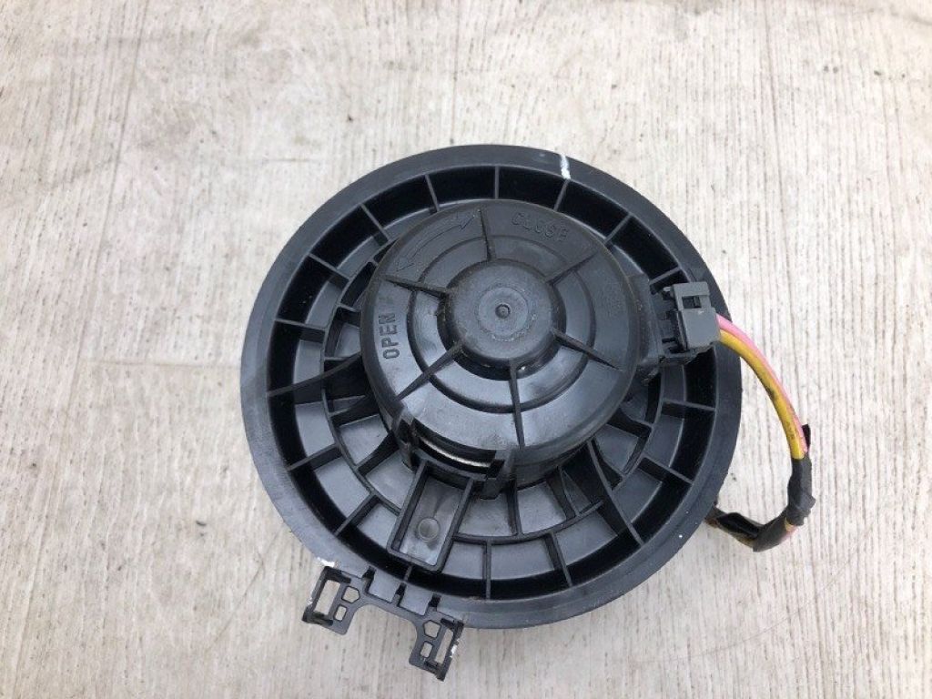 97113-1M001 | Моторчик пічки KIA FORTE/CERATO TD 08-13