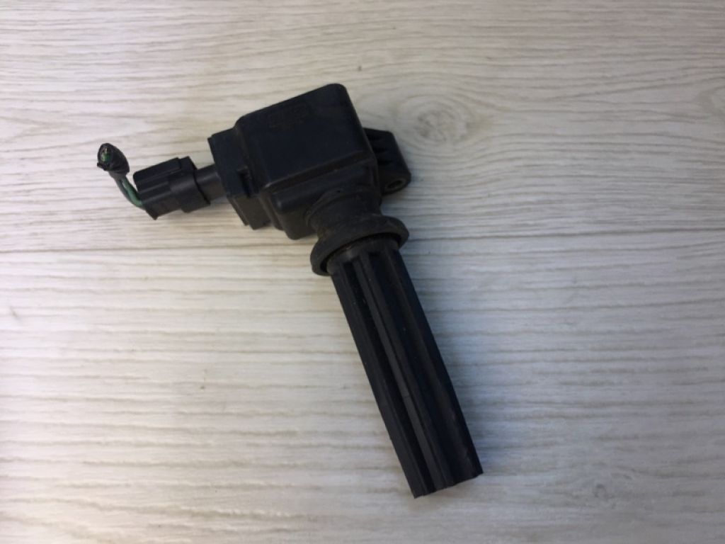 CM5Z-12029-K | Котушка запалювання FORD FOCUS 10-18