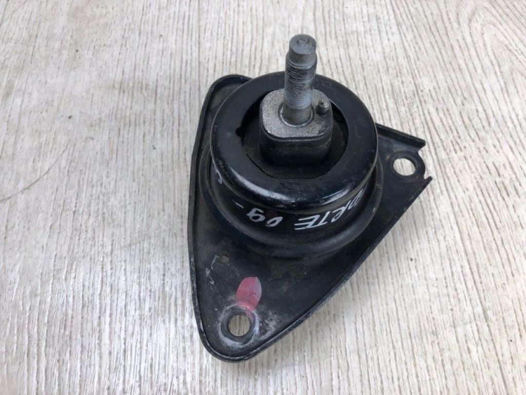 21810-0Q000 | Подушка двигуна прав. KIA FORTE/CERATO TD 08-13