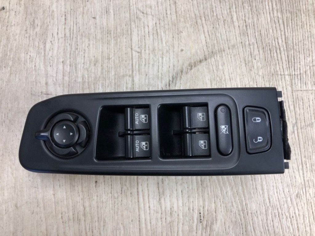 6EZ84LXHAA | Блок керування склопідіймачами передн. лів. JEEP RENEGADE (BU) 14-