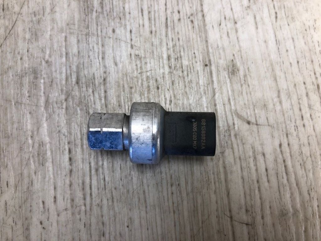 68141376AB | Датчик тиску кондиціонера DODGE JOURNEY 08-20