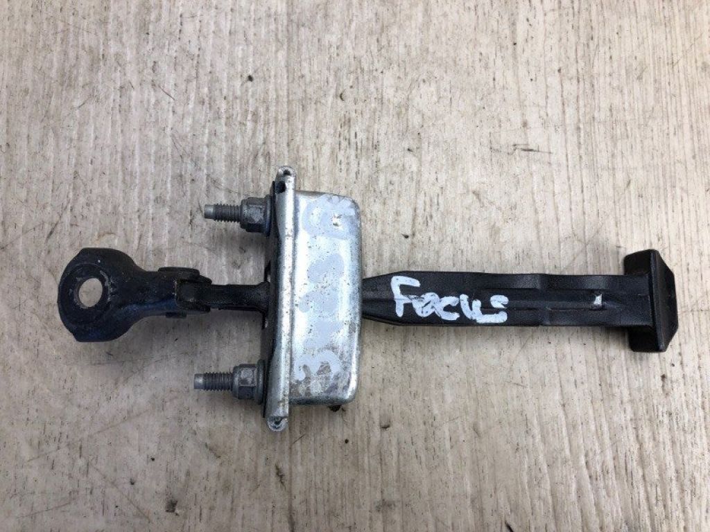 CP9Z-5823500-A | Ограничитель двери передн. прав. FORD FOCUS 10-18