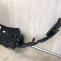 F1EZ-17C897-C | накладка замка капота FORD FOCUS 10-18 - Прев'ю 8