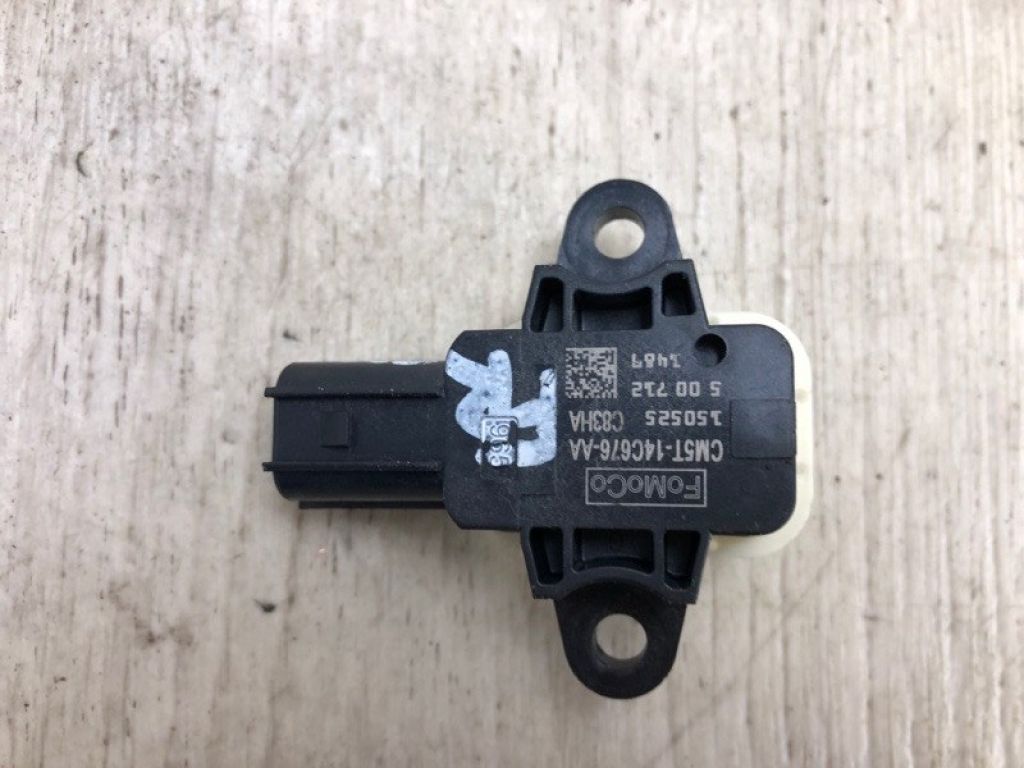 HM5Z-14B345-A | Датчик удару FORD FOCUS 10-18 - Фото 2