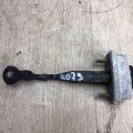 CP9Z-5823500-A | Ограничитель двери передн. лев. FORD FOCUS 10-18 - Превью 2