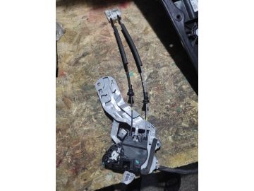 Замок двери задн. прав. HYUNDAI ELANTRA MD 10-15