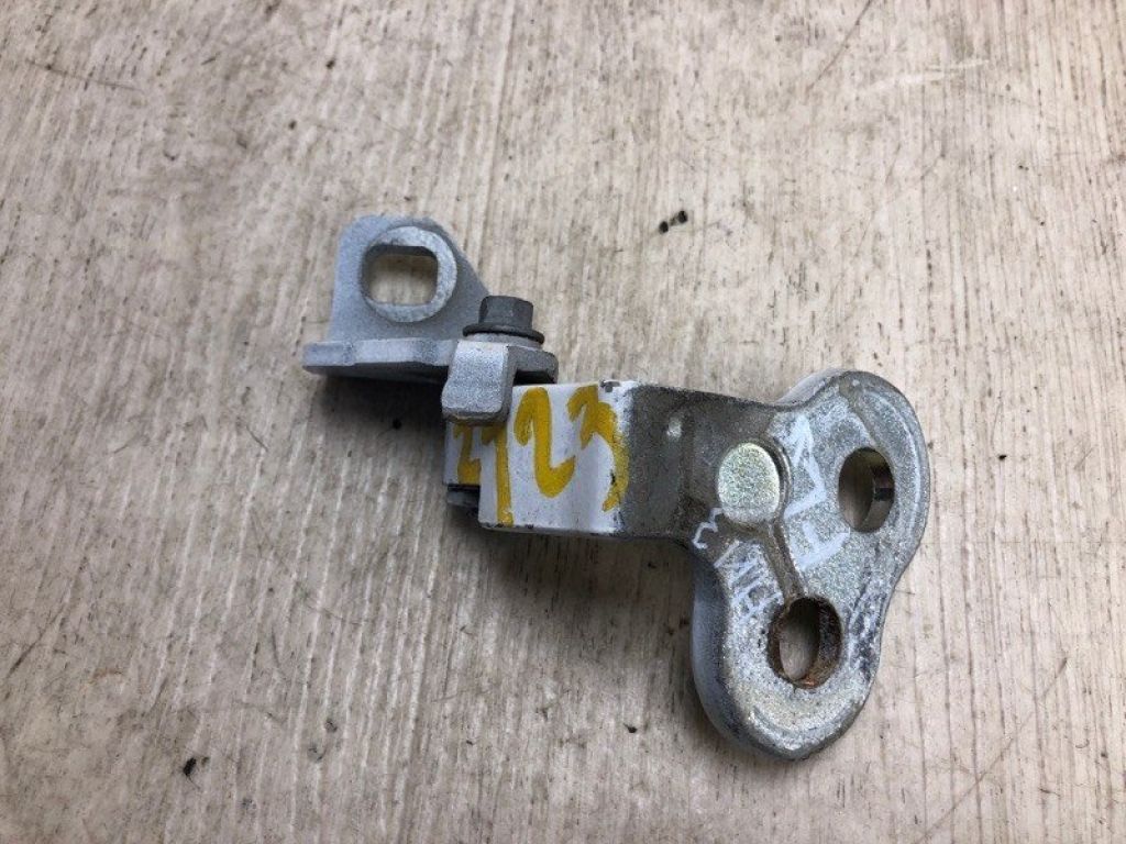 CP9Z-5422811-A | Петля двери нижняя передн. лев. FORD FOCUS 10-18 - Фото 3