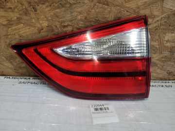 Ліхтар внутрішній задн. прав. TOYOTA SIENNA 11-16
