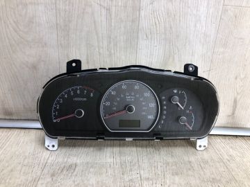 Панель приладів HYUNDAI ELANTRA HD 06-11