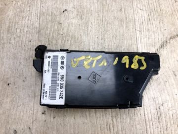 Блок керування мультимедіа VOLKSWAGEN JETTA USA 10-17