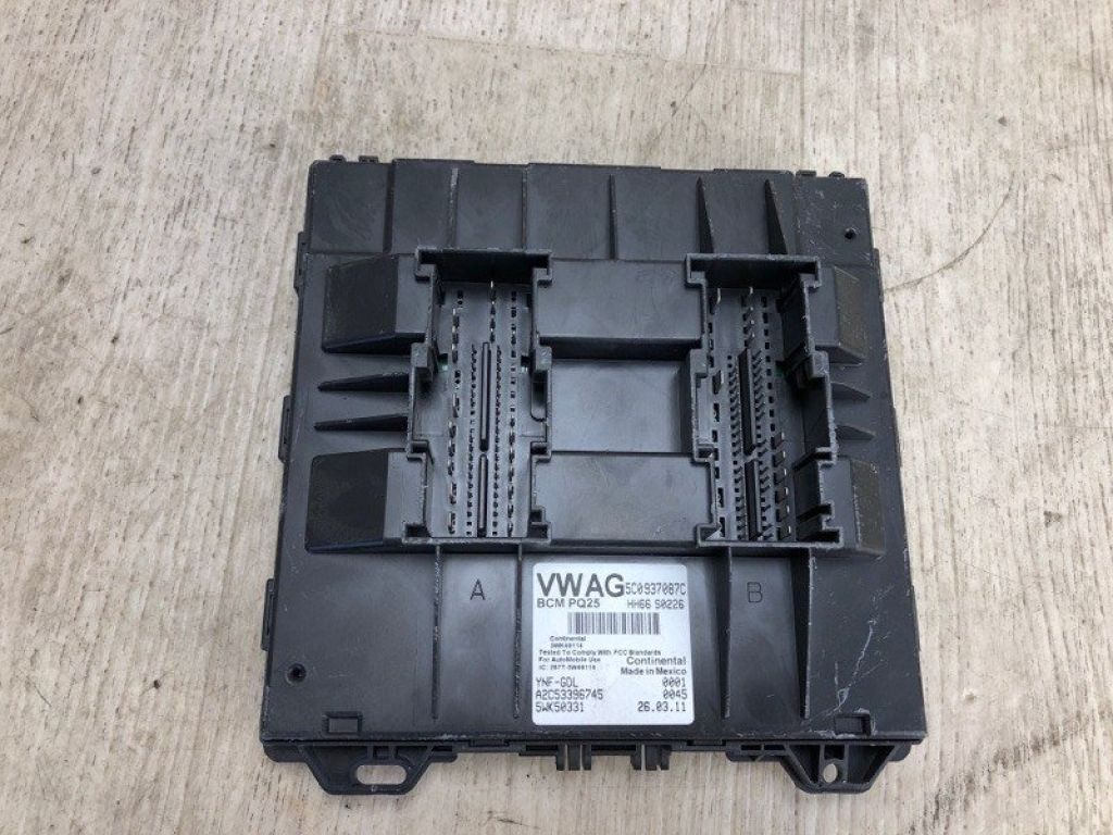 5C0 937 087 C | Блок комфорта VOLKSWAGEN JETTA USA 10-17