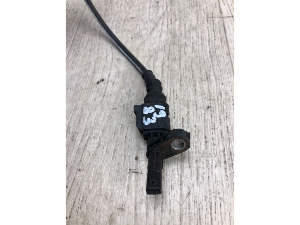 WHT 003 856 | Датчик ABS передн. прав. VOLKSWAGEN JETTA USA 10-17 - Фото 3