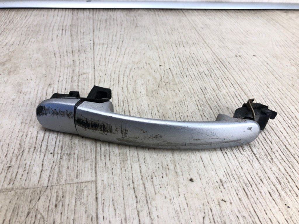 5N0 837 205 M | Ручка двері зовнішня передн. прав. VOLKSWAGEN JETTA USA 10-17