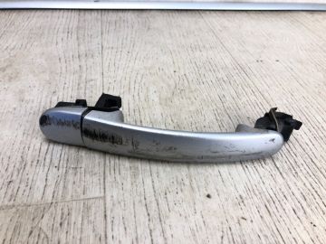 Ручка двері зовнішня передн. прав. VOLKSWAGEN JETTA USA 10-17