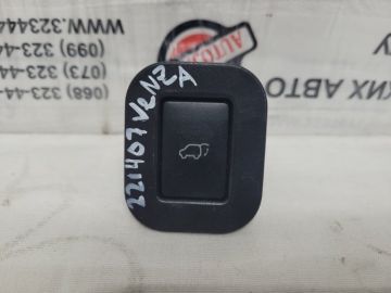 Кнопка закрывания крышки багажника TOYOTA VENZA 09-16