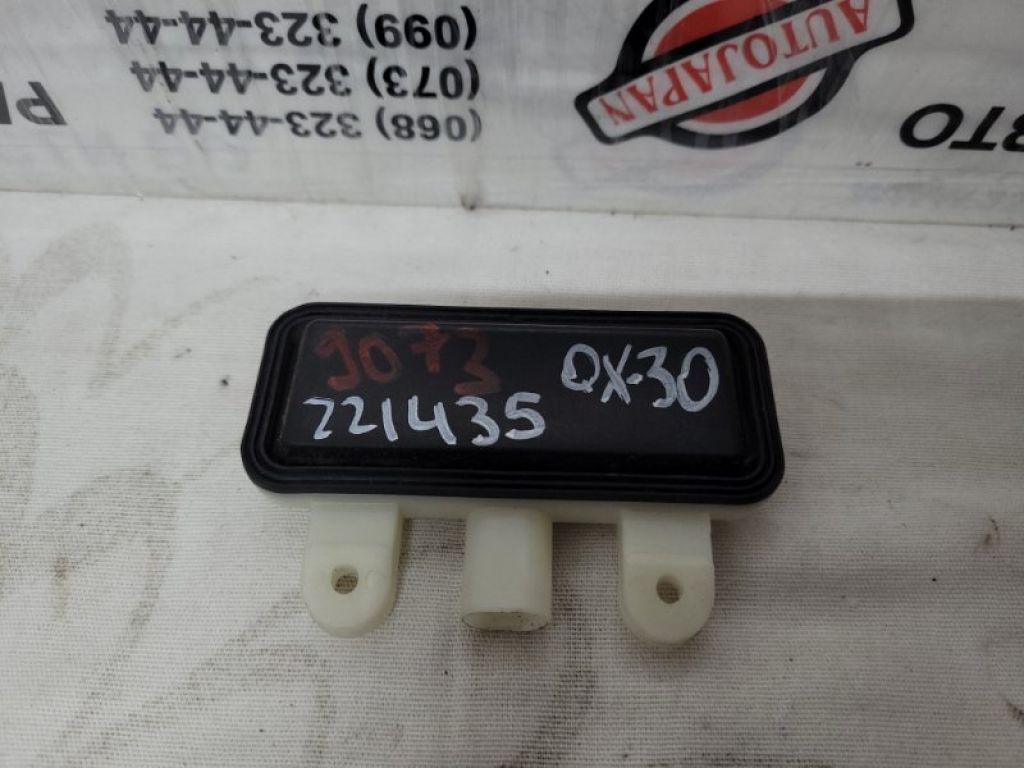 25380-5DA0A | Кнопка открывания багажника наружная INFINITI QX30 16-20