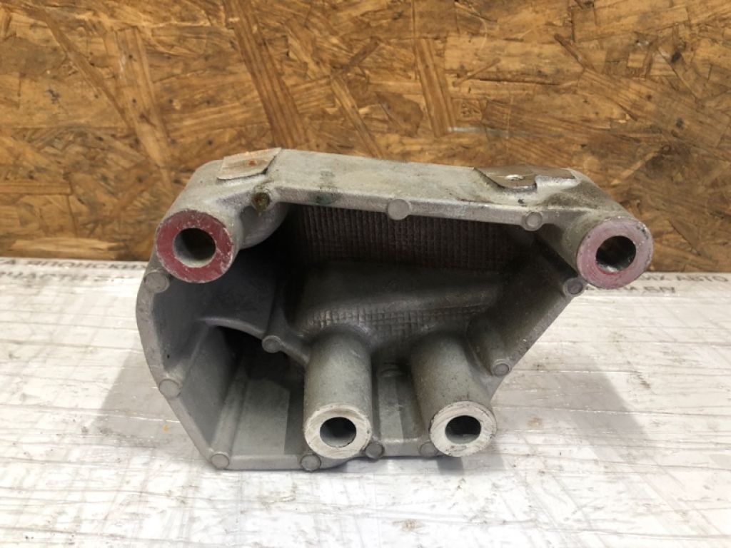 50610-SDB-A01 | Кронштейн двигуна задн. прав. ACURA RL 05-12 - Фото 3