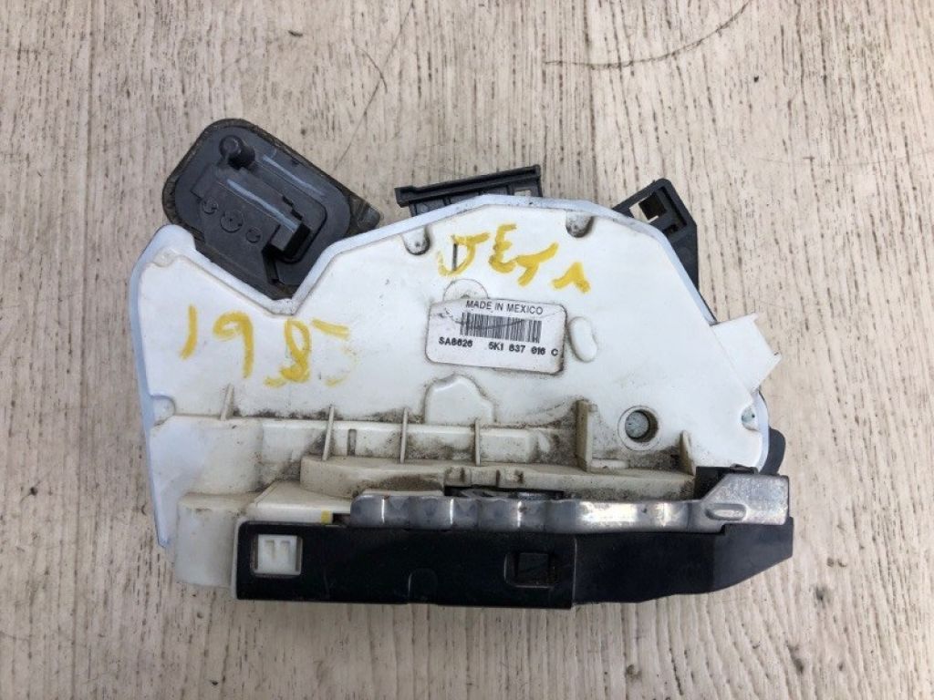 5K1 837 016 C | Замок двері передн. прав. VOLKSWAGEN JETTA USA 10-17