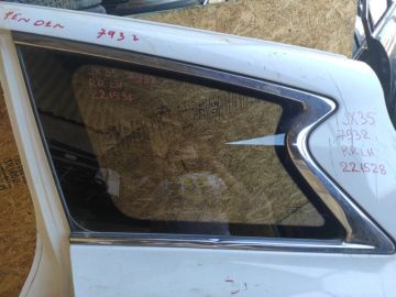 Скло у кузов задн. лів. INFINITI QX60/JX35 12-20