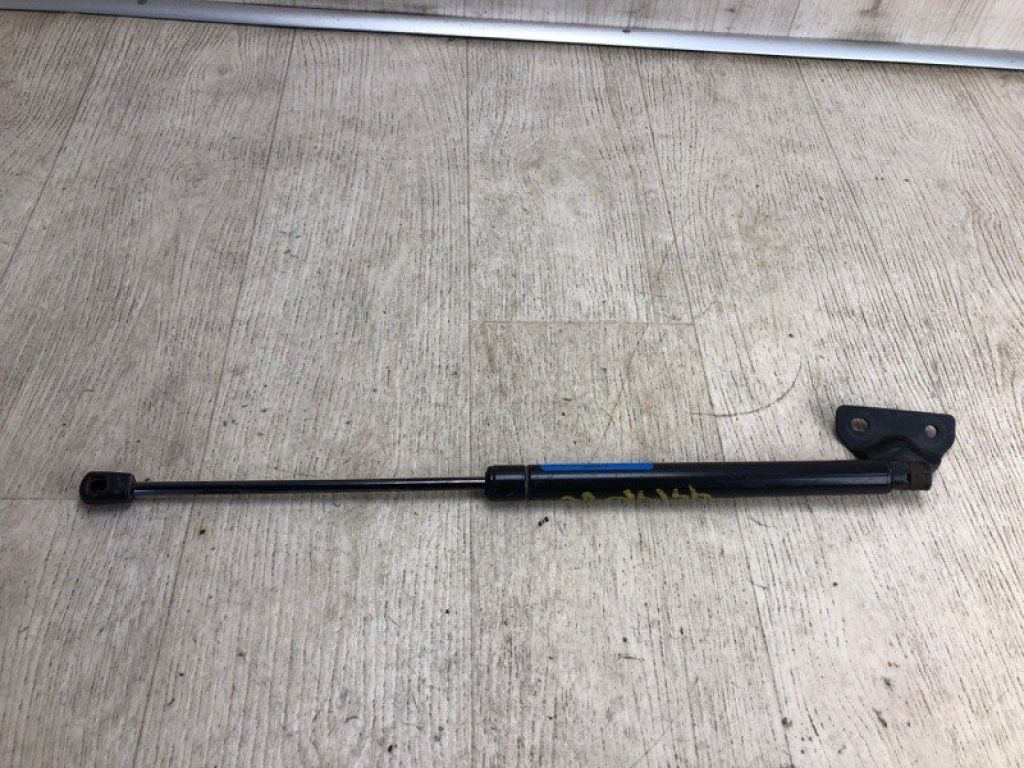 68101213AA | Амортизатор кришки багажника DODGE JOURNEY 08-20