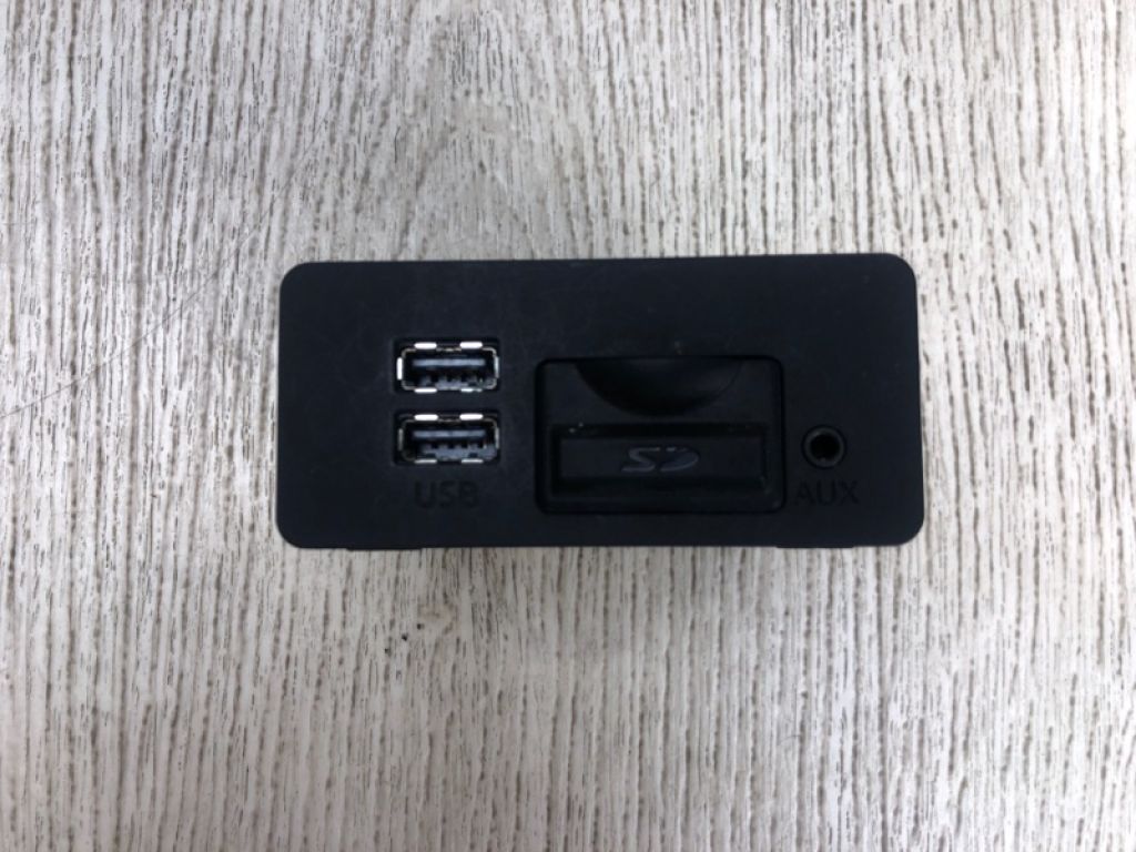 BHP1-66-9U0B | USB адаптер MAZDA 3 BM 13-19