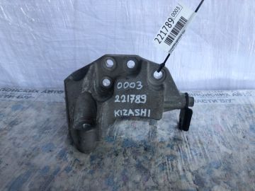 Кронштейн опори двигуна задн. SUZUKI KIZASHI 09-14