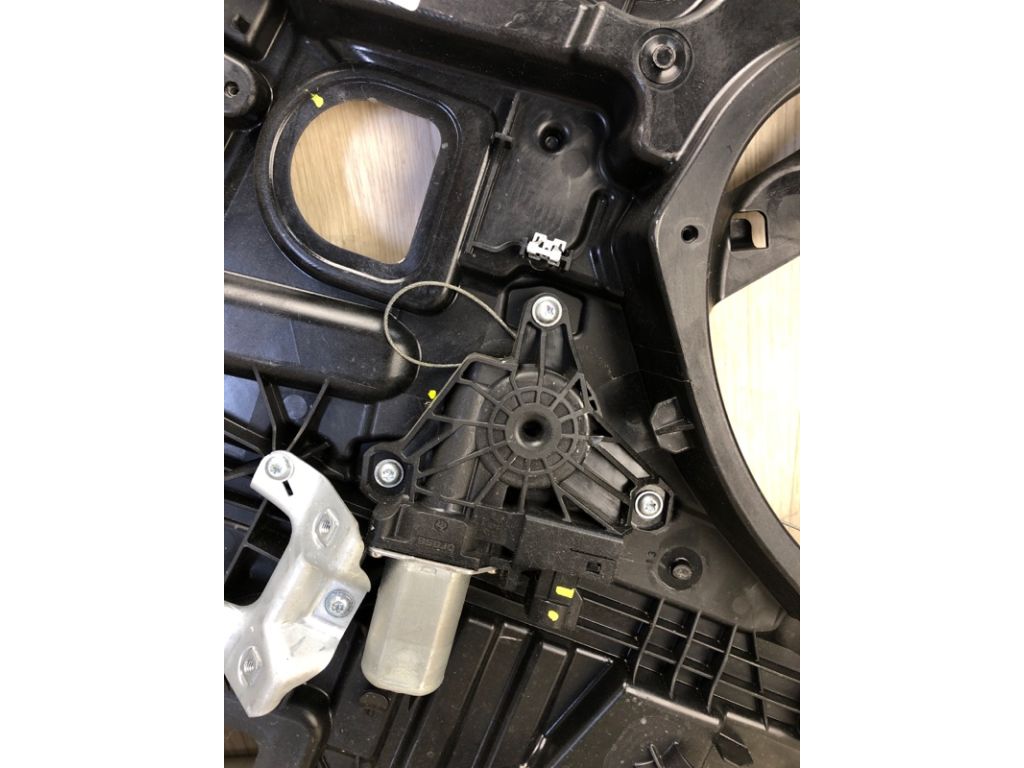 68268760AA | Склопідйомник задн. лів. JEEP RENEGADE (BU) 14- - Фото 3