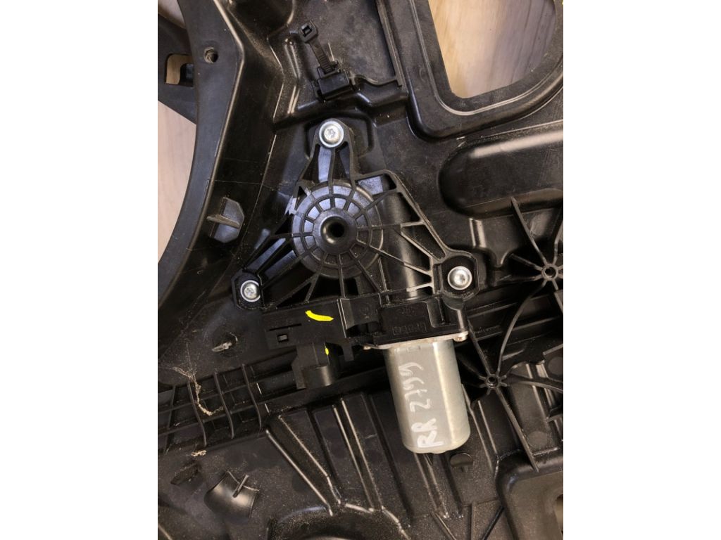 68268738AA | Склопідйомник задн. прав. JEEP RENEGADE (BU) 14- - Фото 2