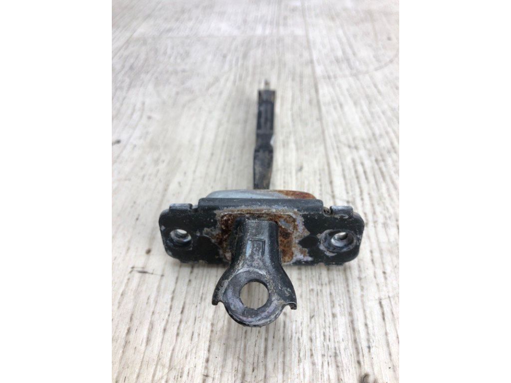 79480-3X000 | Обмежувач дверей задн. лів. HYUNDAI ELANTRA MD 10-15 - Фото 3