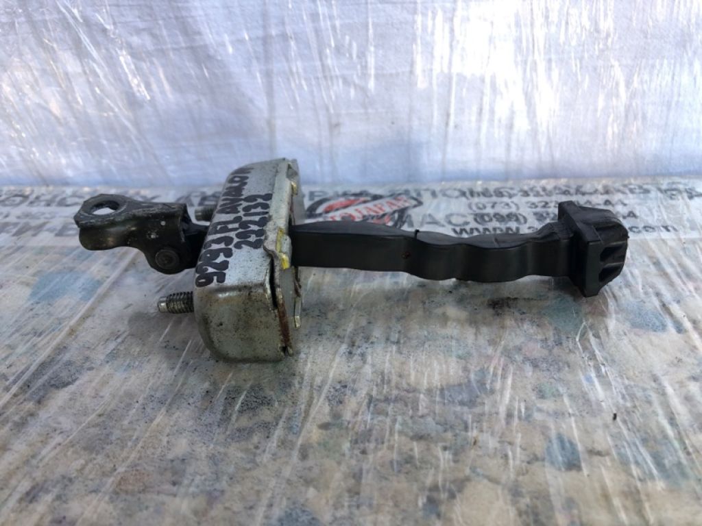 68620-AC020 | Ограничитель двери передн. лев. TOYOTA AVALON 05-12 - Фото 3