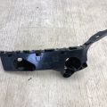 BHN1-50-0U1D | Кронштейн переднего бампера лев. MAZDA 3 BM 13-19