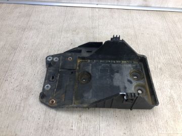 Полка аккумулятора MAZDA 3 BM 13-19